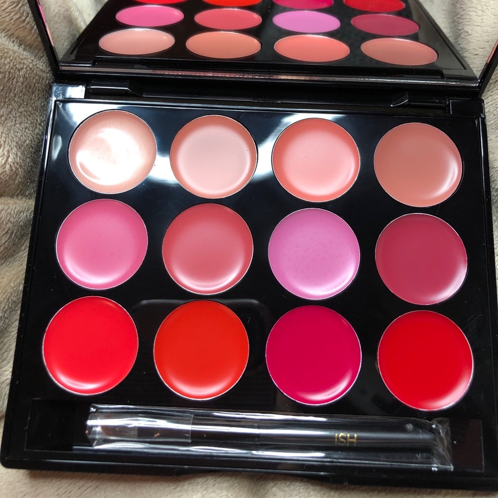 Ish Lip Statement Palette